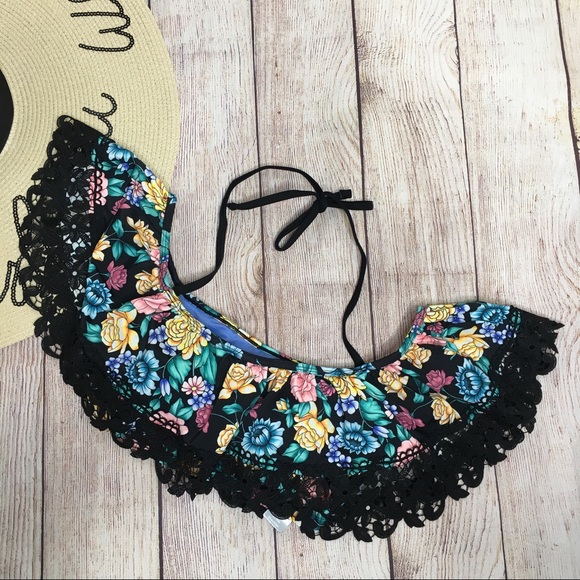 Time & Tru Floral Off the Shoulder Bikini Top Size 8-10 - Picture 3 of 9